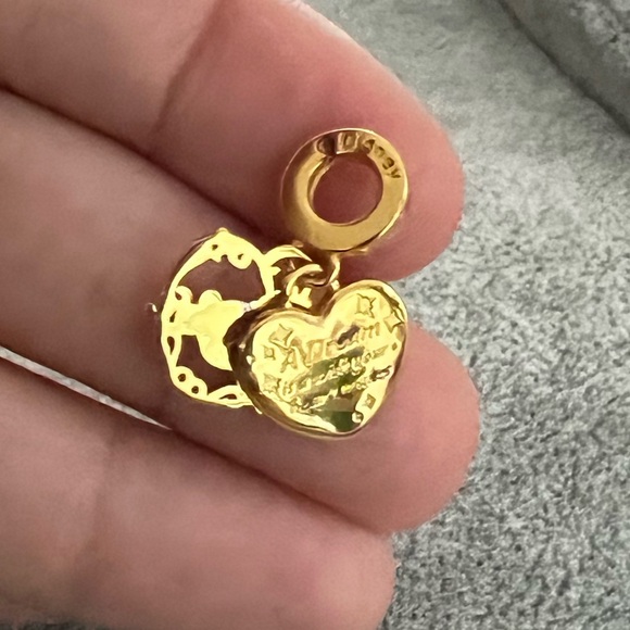 PANDORA Disney Cinderella's Carriage & Heart Double Dangle Charm - Picture 8 of 8